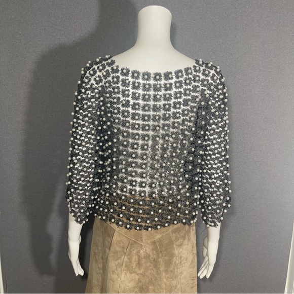 BEULAH Style black pearl flower top - Picture 8 of 10